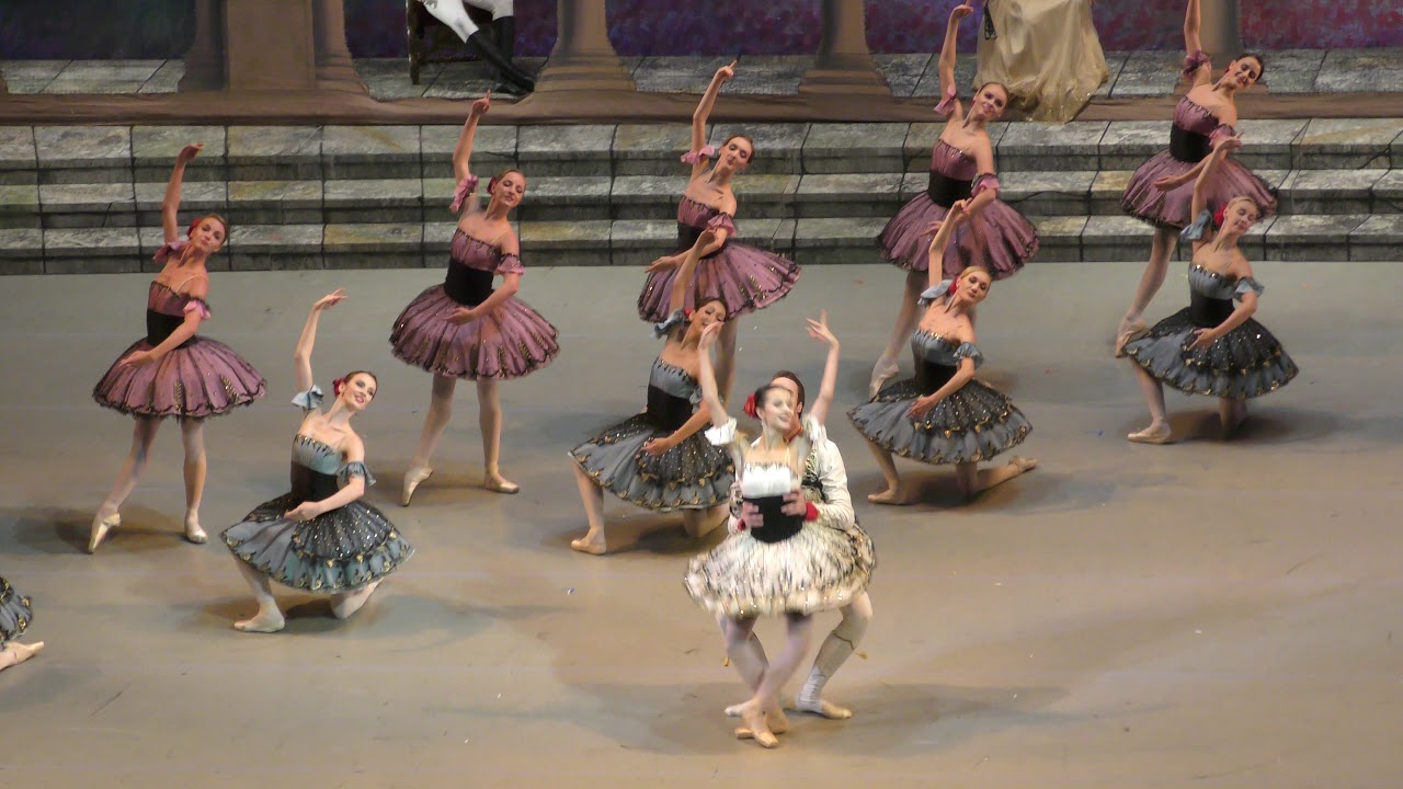 14/10/18 Khoreva Shirinkina Zverev in Paquita final, fouettés and bows