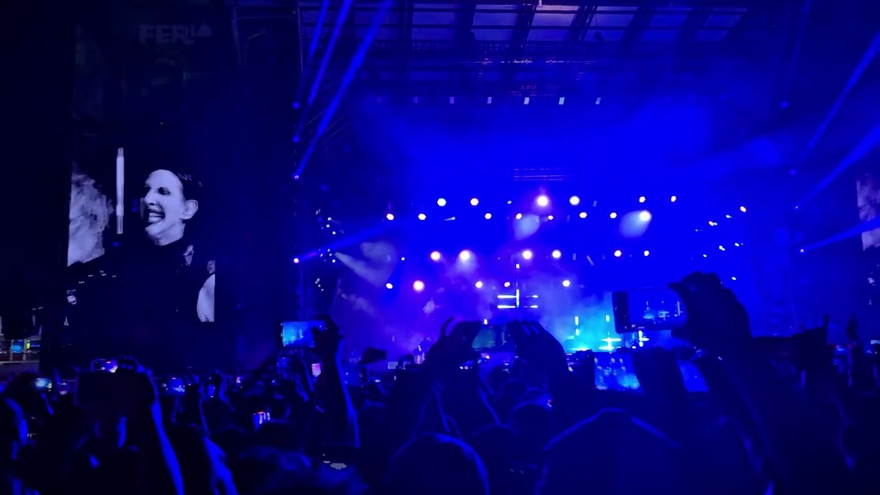 Marilyn Manson -  Sweet Dreams (Are Made of This) Live in Mexico FENAPO