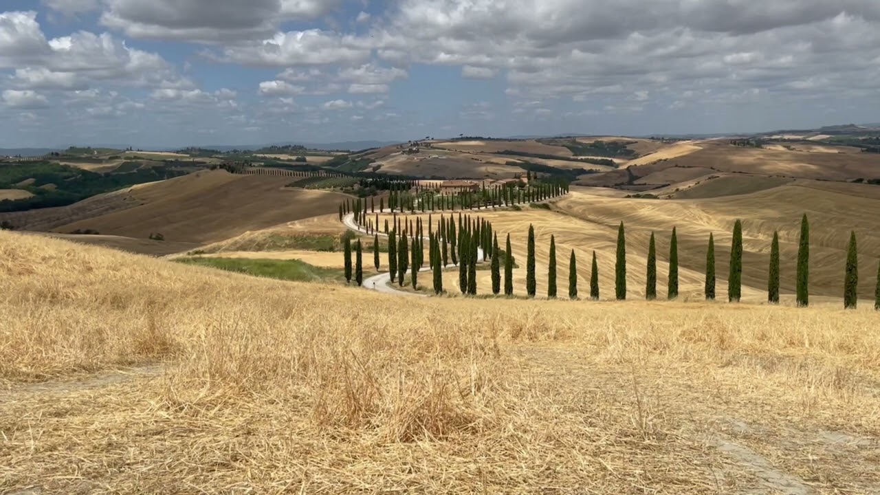 Asciano, Tuscany Italy &ndash; relaxing panoramic view of beautiful landscape 4K
