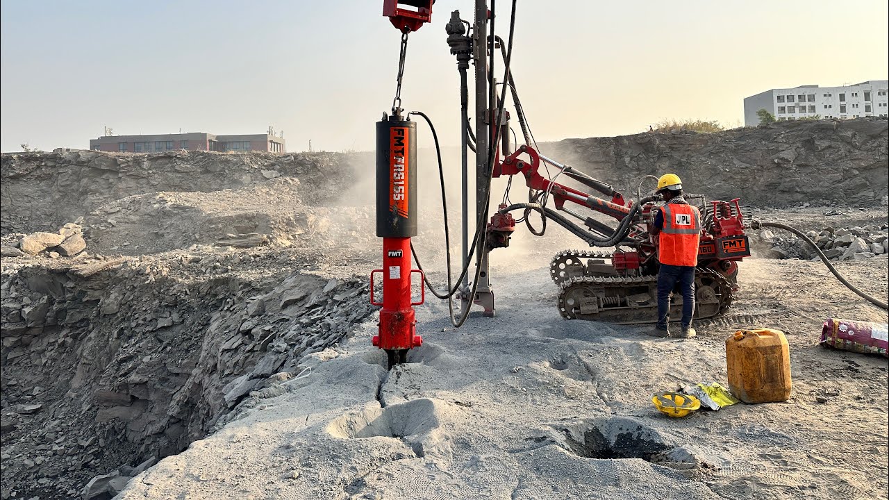 FMT EXCAVATOR HYDRAULIC ROCK SPLITTER