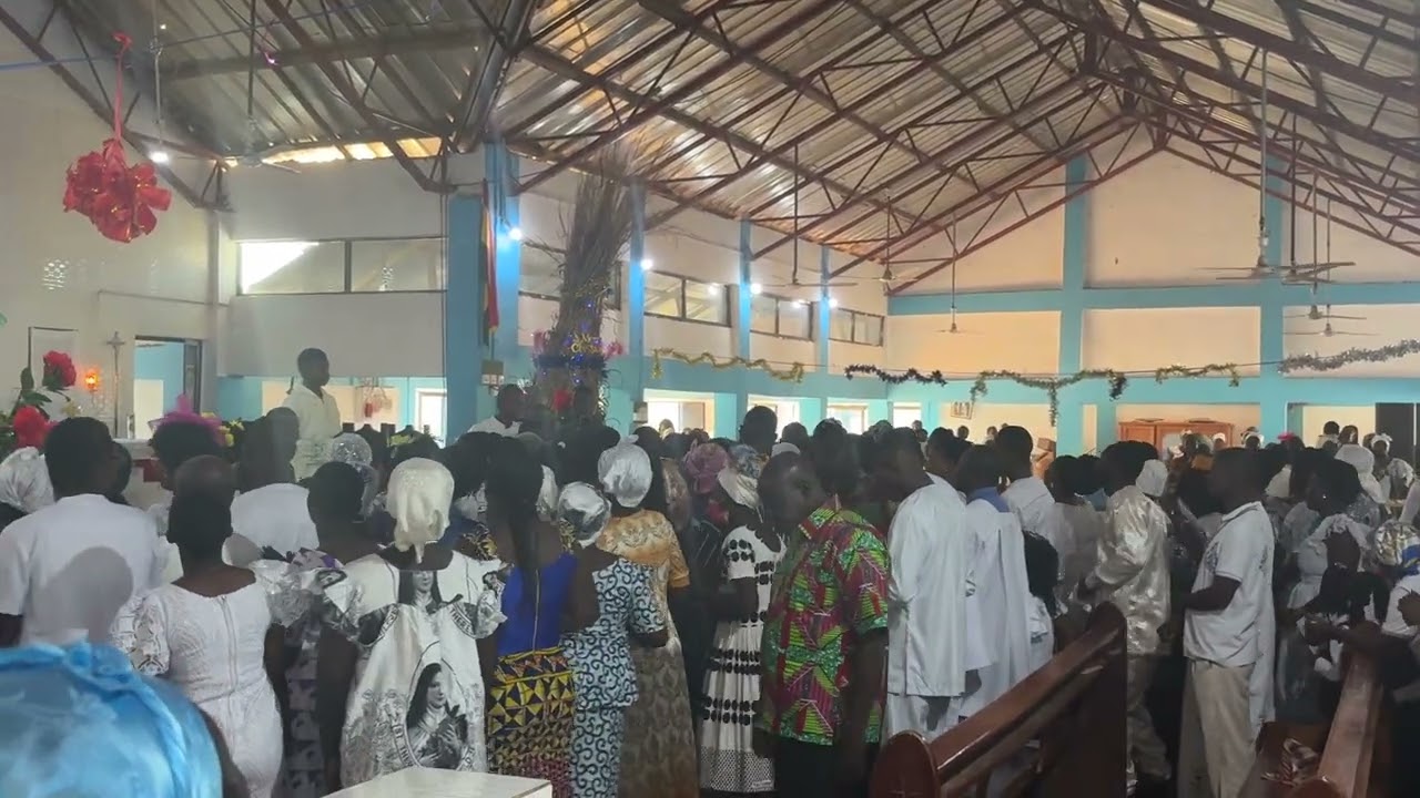 New Year Offertory at Nadowli 