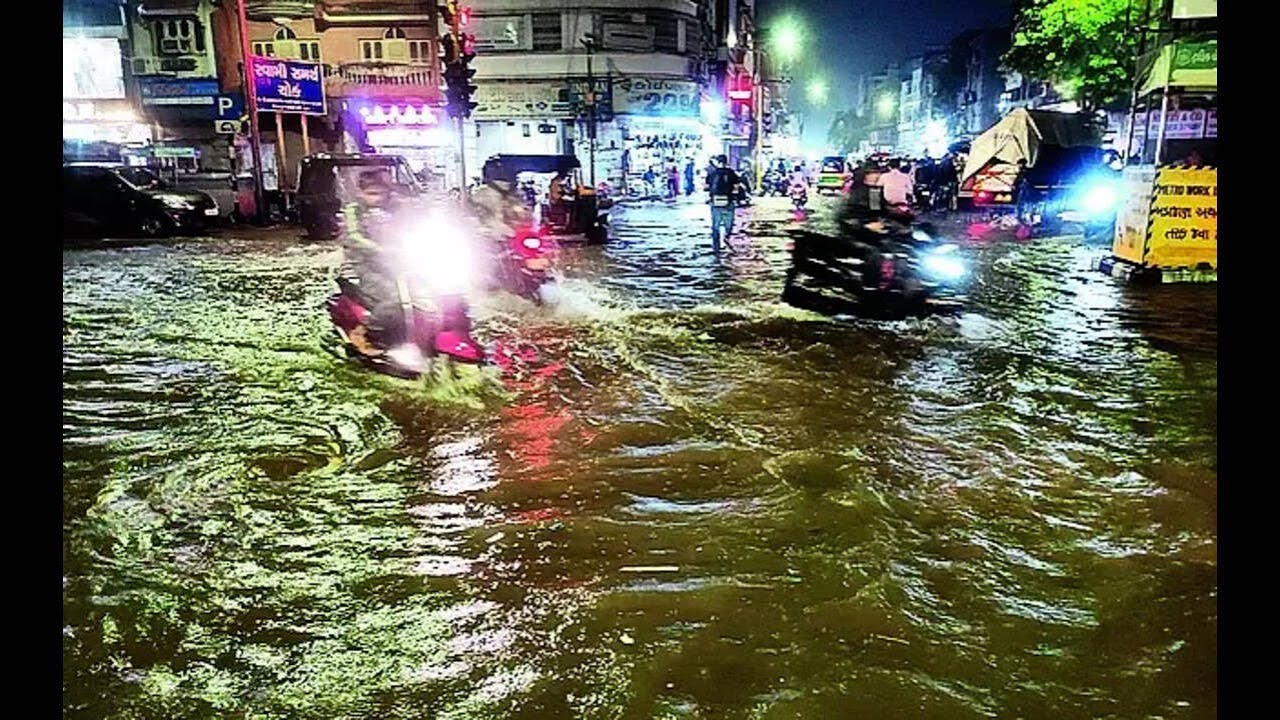 Surat rain breaks 40-yr record