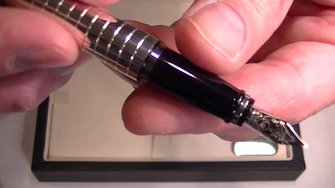 Aurora Ipsilon Quadra Fountain Pen