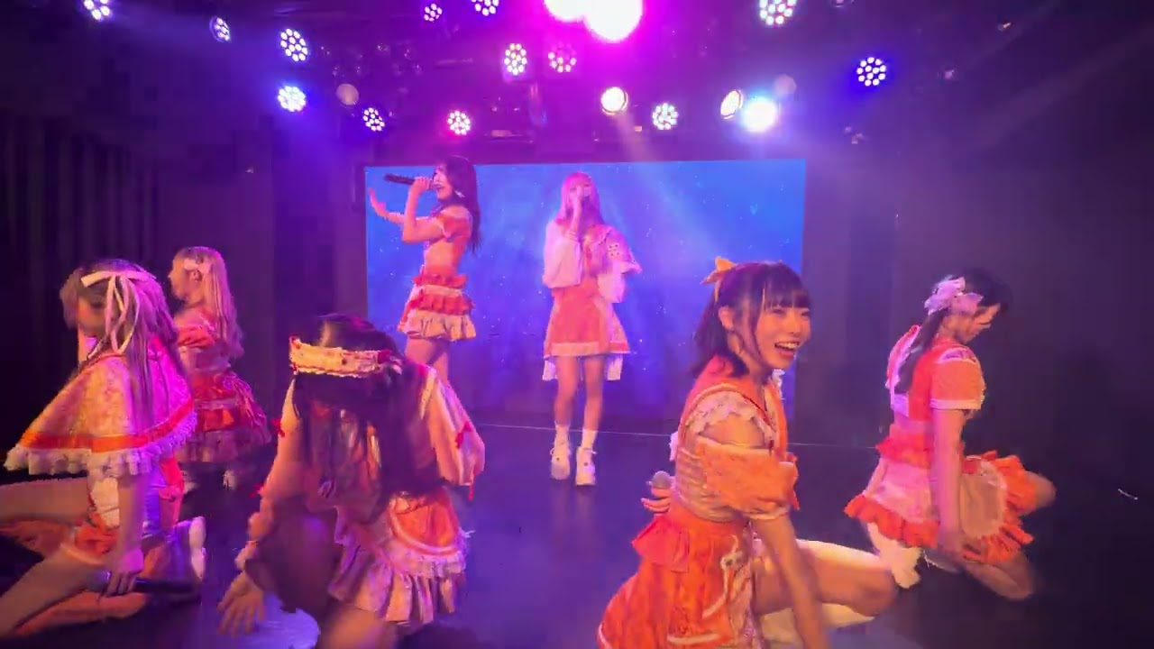 笑う門には福来たる/2025/11/03/新宿デノア/定点カメラ/わらふく
