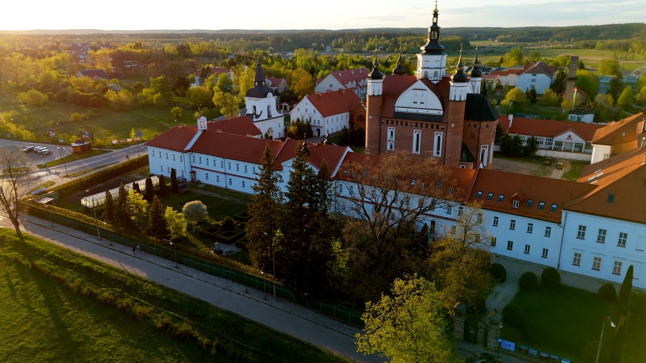 Supraśl powiat Białystok - klasztor, kładka, rzeka - maj 2025 #supraśl #drone #travel #podlasie