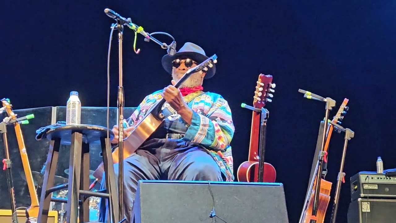 Taj Mahal - Betty and Dupree - Wiltern Theater - Los Angeles, CA 02/19/26