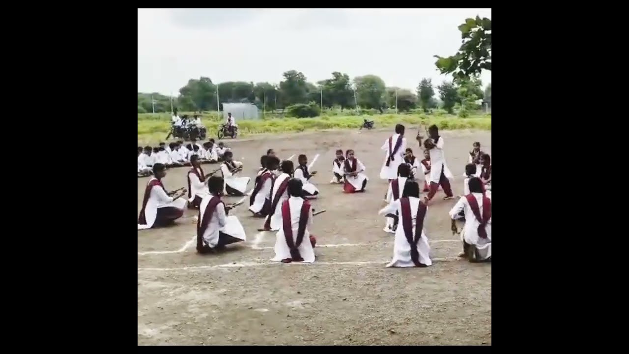 Beti Hindustan ki Lezim Dance