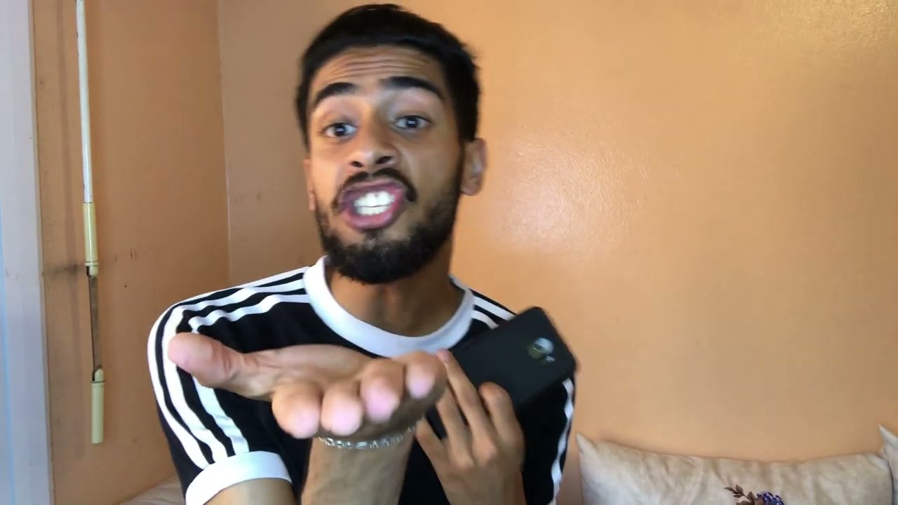 فاش كديري شي حاجة أو كيحصلك خوك