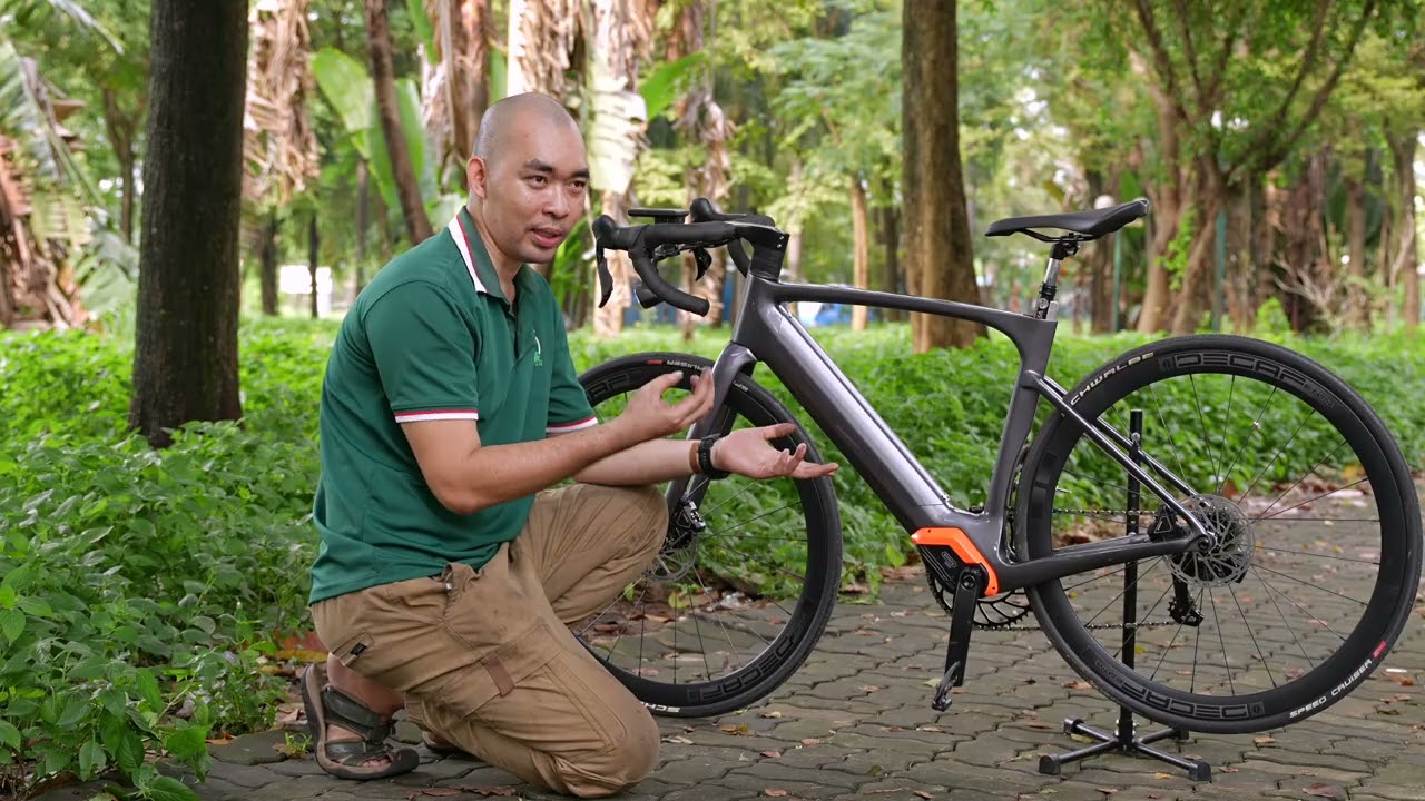 Road Mid Drive Ebike BAFANG M800 Siêu Phẩm Full Carbon + Groupset Điện. #TrisBikeVlog #NTBicycleClub