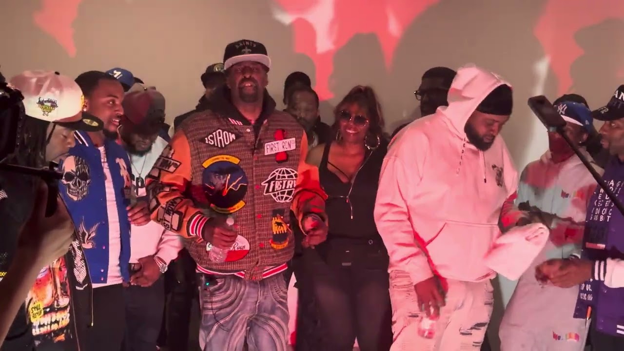 GWITTY FIGHTING BACK VS ILL WILL AT THE BRED BODIES IN BROOKLYN EVENT THE ALBUM 