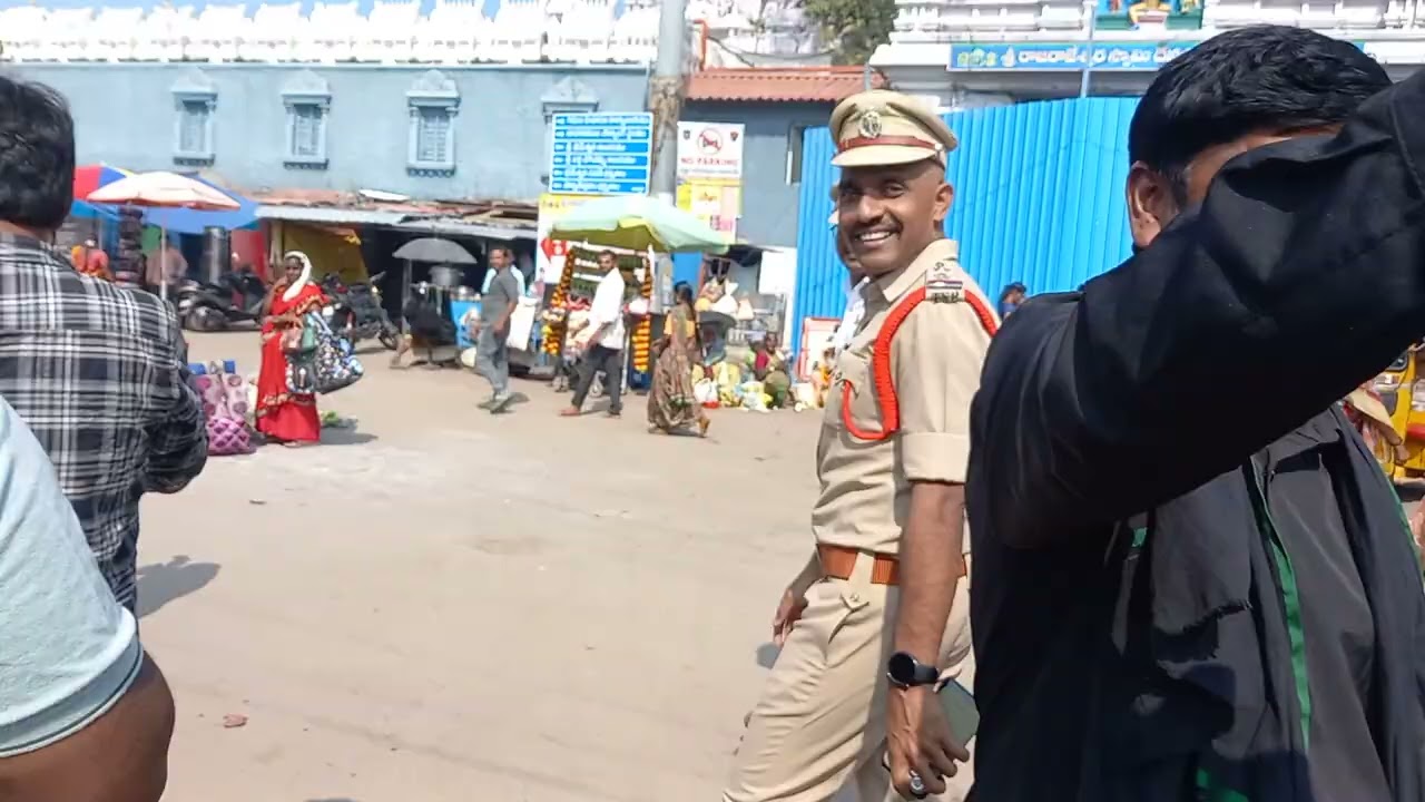 మన వేములవాడ న్యూ అప్డేట్ కలెక్టర్ గారు మన ఎమ్మెల్యే ఆది శీనన్న గారు కలిసి ఇన్ఫెక్షన్ చేయడం జరిగింది