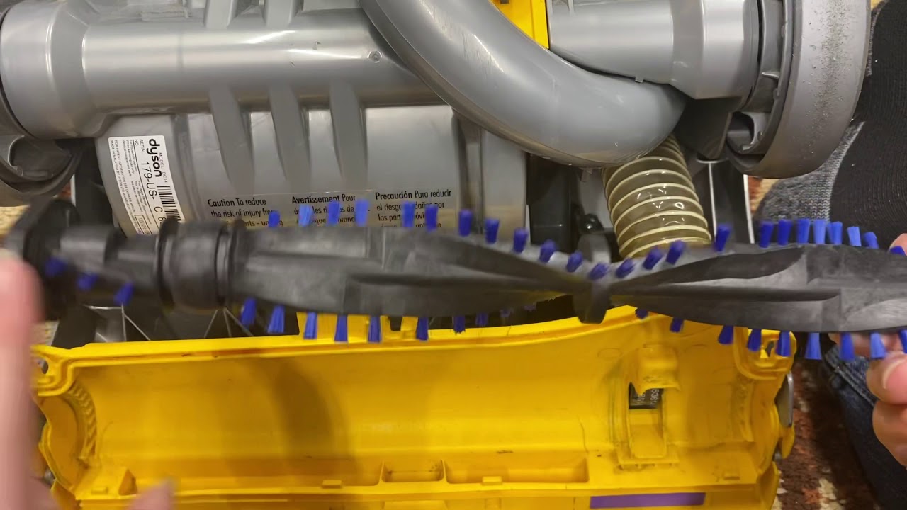 How to replace a Dyson Dc07, Dc14 , Dc33 Brushroll/Brushbar (EASY)