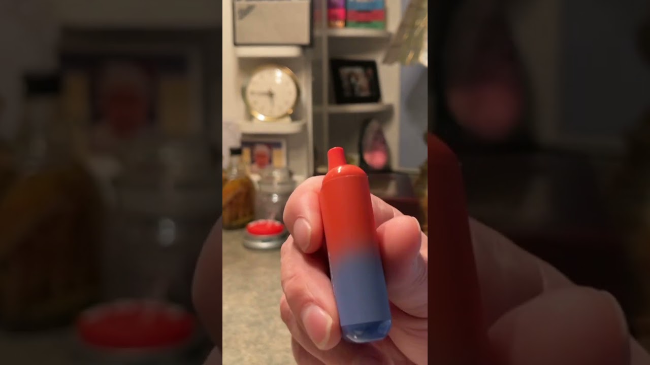 ELFBAR BC5000 RECHARGEABLE DISPOSABLE POD SAKURA GRAPE￼ 5000 PUFF VAPE HONEST REVIEW #SHORTS #VAPING