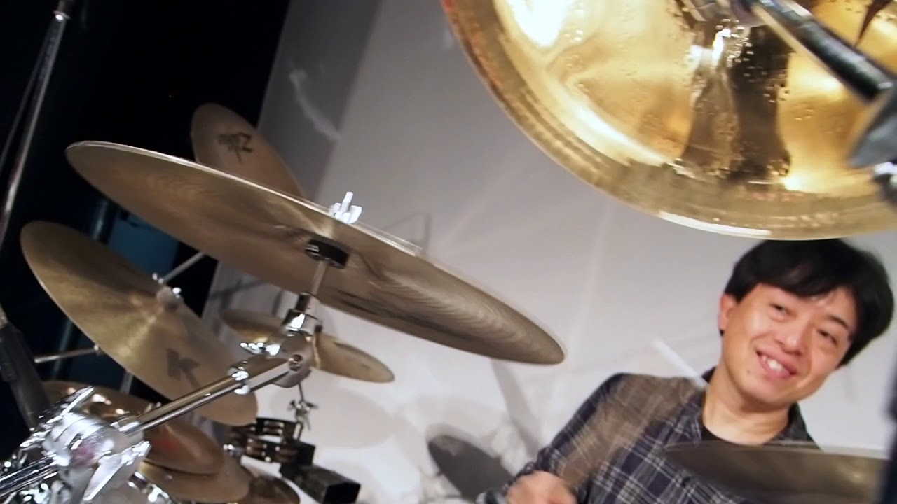 Kozo Suganuma tries Spinbal, The World's First Cymbal Spinner
