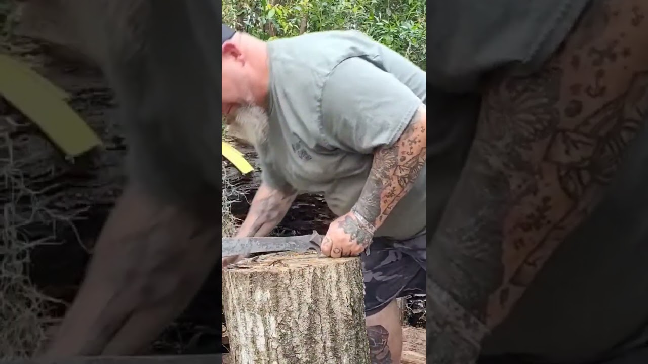 HELLION VS FATWOOD #shorts #survival #bushcraft #sword #wood #edc #ZOMBIETOOLS