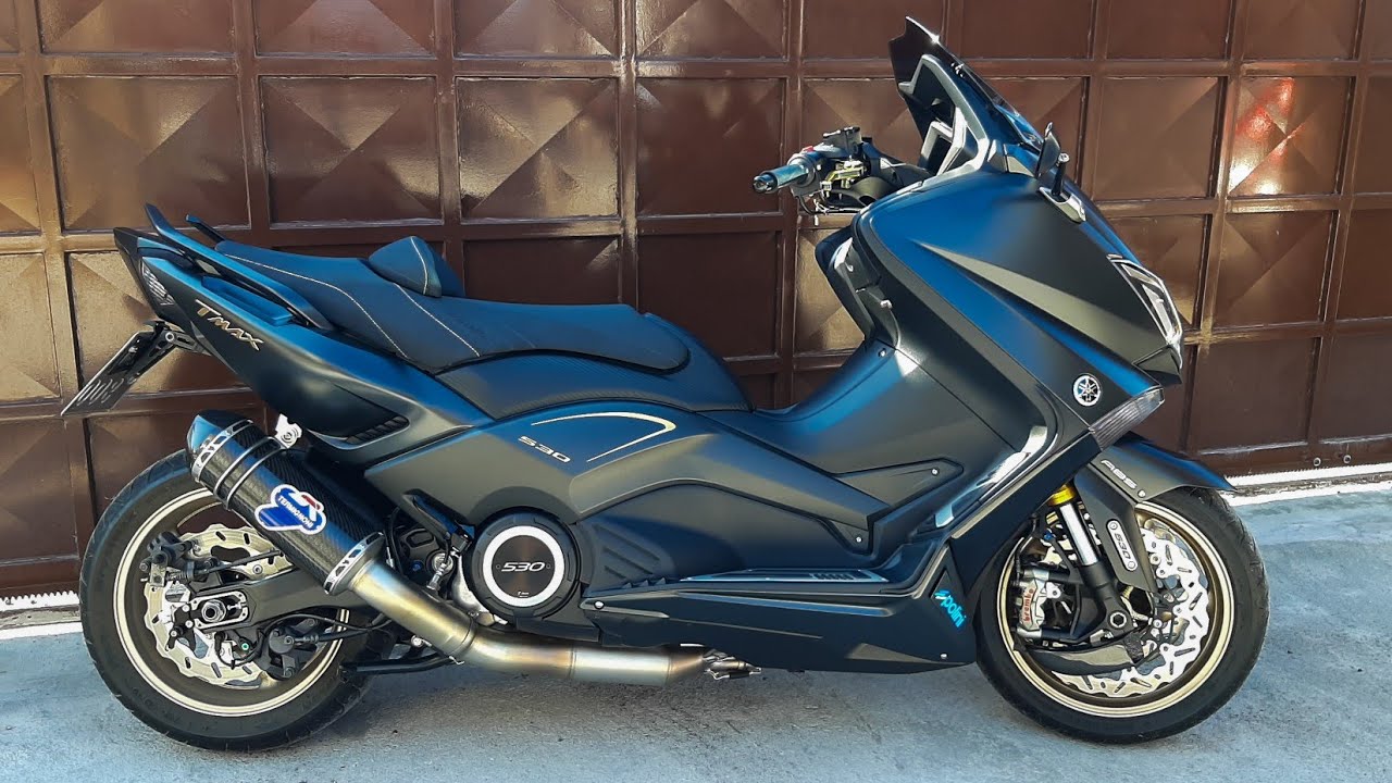 TMax 530 Iron Max 2016 Termignoni Malossi  Walkaround