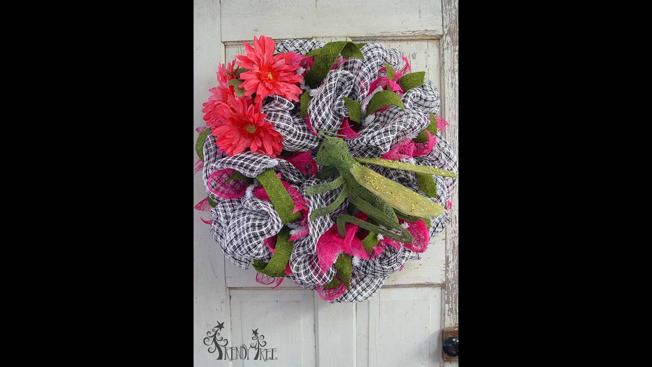 Spring Basket Weave Wreath with Grasshopper Tutorial
