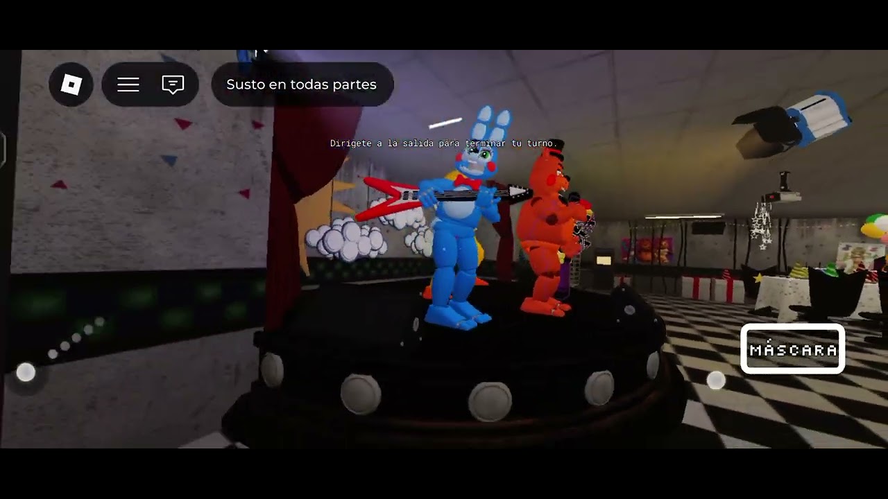 Jugando fnaf en Roblox