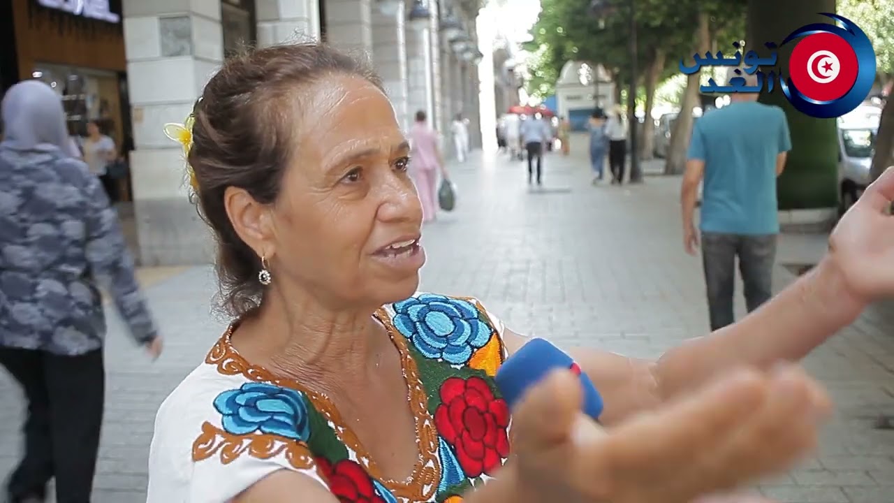 جاري دخل لداري حب يسرقني كيف رجعت هو الي حلي الباب وما نجمت نعملو شي خاطر هددني، خفت منو سكت على حقي