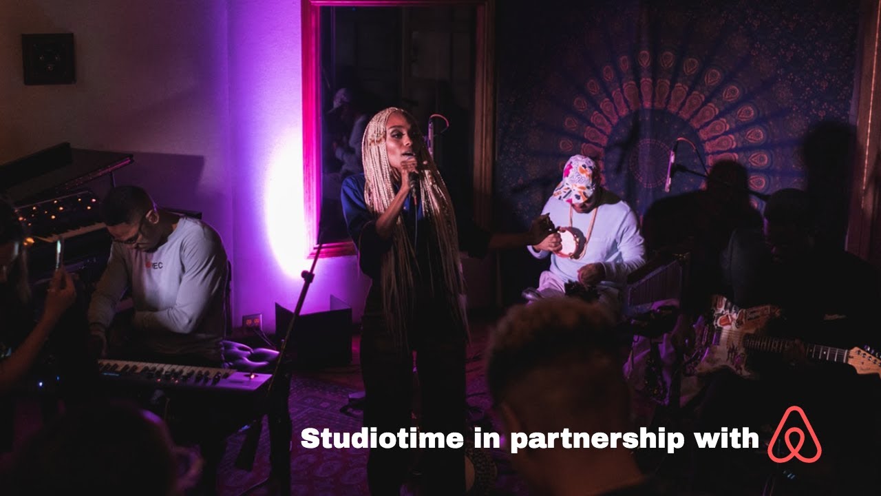 Studiotime Experiences - JIMIJAMES Live At Village Studios