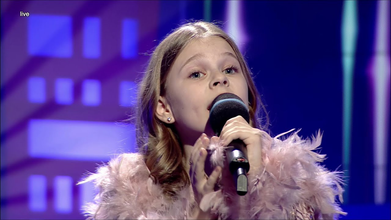 Antonia Bejinariu - Memory | #VedetaFamiliei (@TVR1)