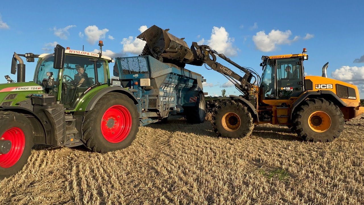 FARM UPDATE 80 - KUHN CULTIVATOR ON DEMO, START SPREADING SEWAGE SLUDGE, BROADCAST COVER CROPS