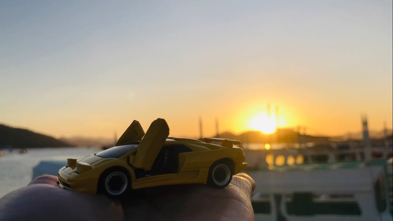 Sunset Unboxing, Tomica Premium Lamborghini Diablo SV, Coron Palawan, Philippines