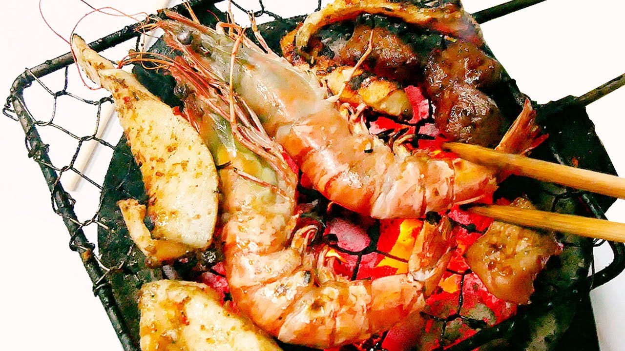 VIETNAMESE BBQ + JELLYFISH SALAD in NHA TRANG | VIETNAMESE FOOD
