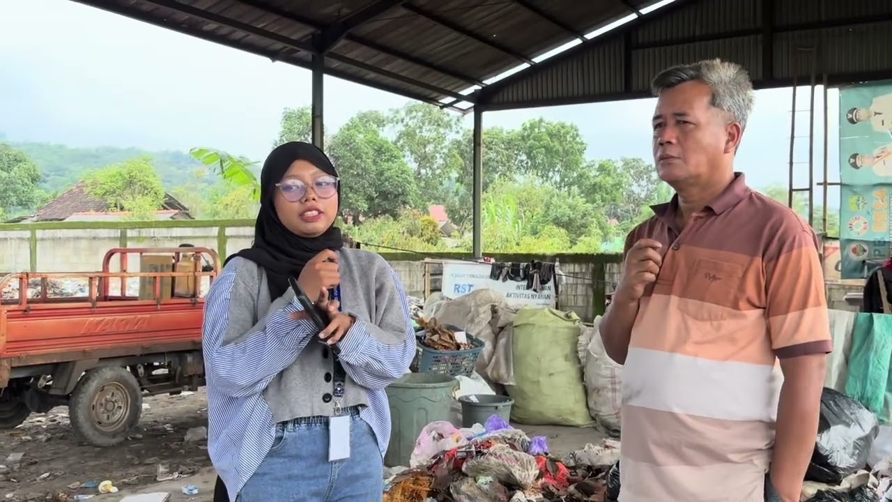 Dari Sampah Jadi Manfaat: Sosialisasi Pengelolaan Sampah di TPS Desa Kumbung [USK 2026]