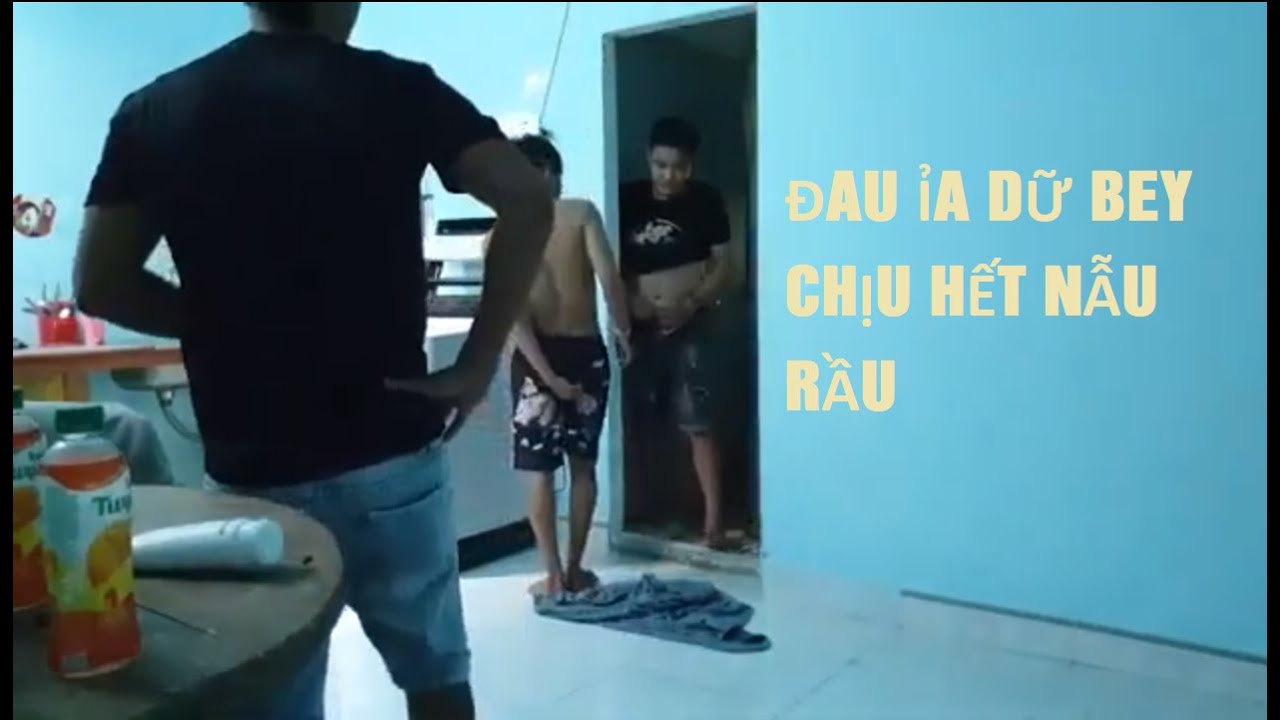 Tiến Black cho team Nvl uống thuốc sổ