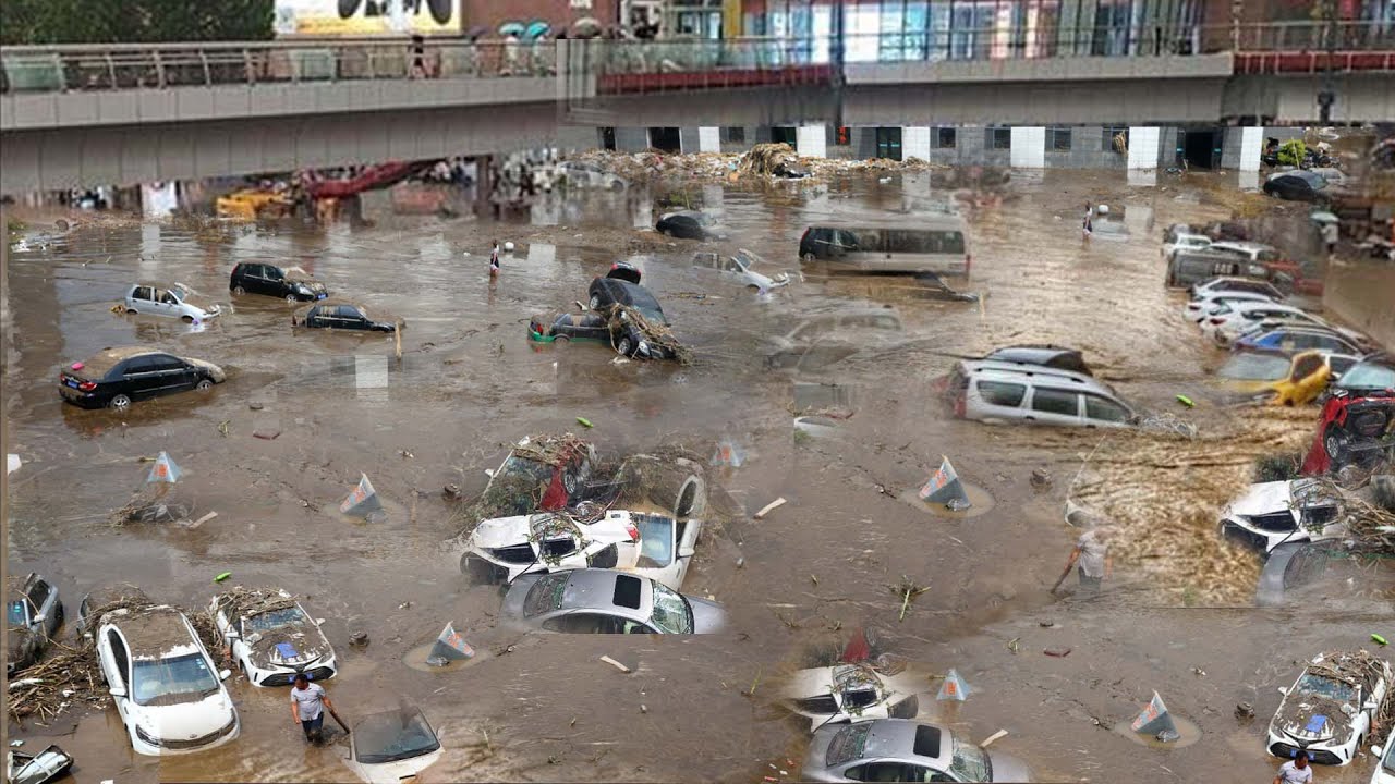 City become a vast ocean! powerful floods causes major damage in Guangxi CHINA