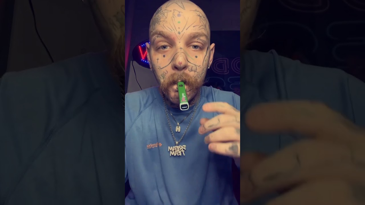 Kushy punch 🤜 thc disposable device 👀👀😮&zwj;💨💨💨