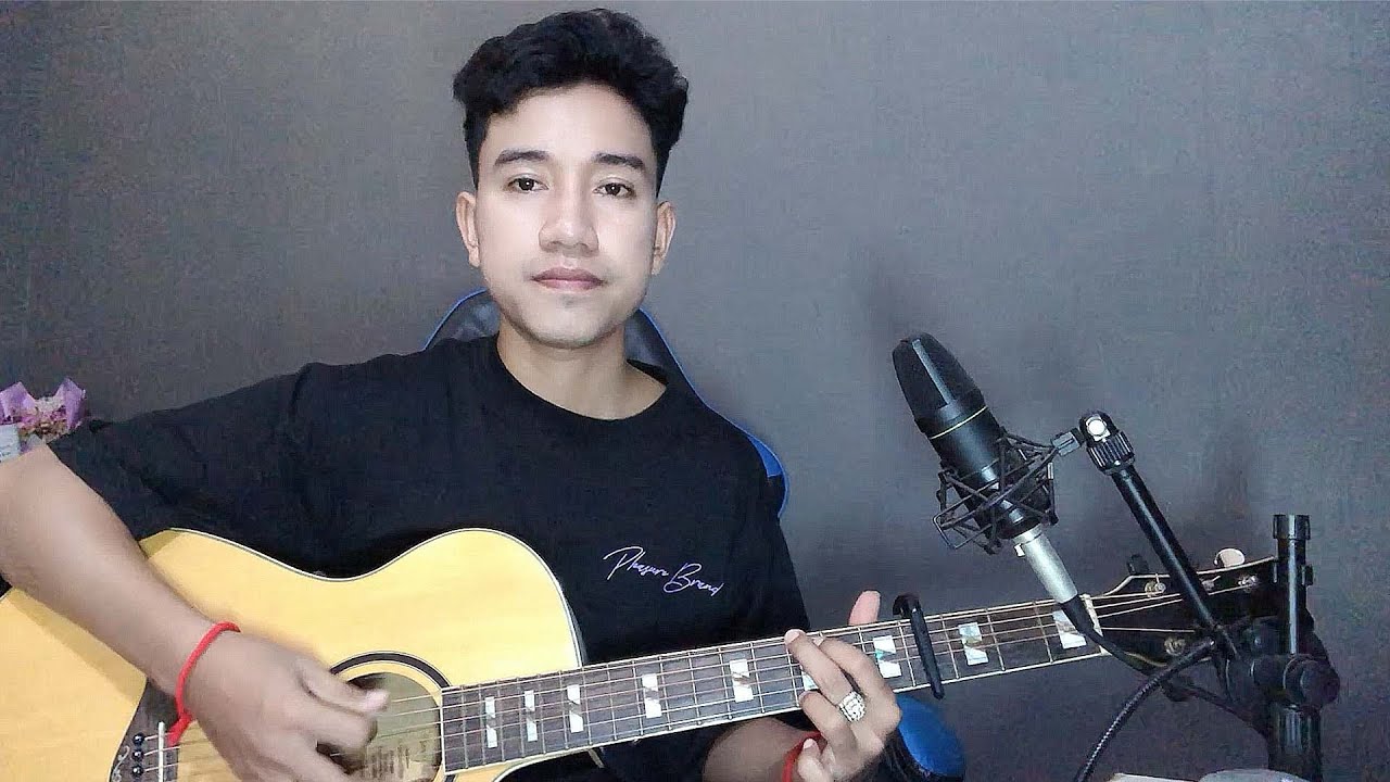 លេងហ្គីតាបទ៖ មនុស្សល្អ និង​ បទដួងច័ន្ទអើយ ( Tena ) | Guitar Cover