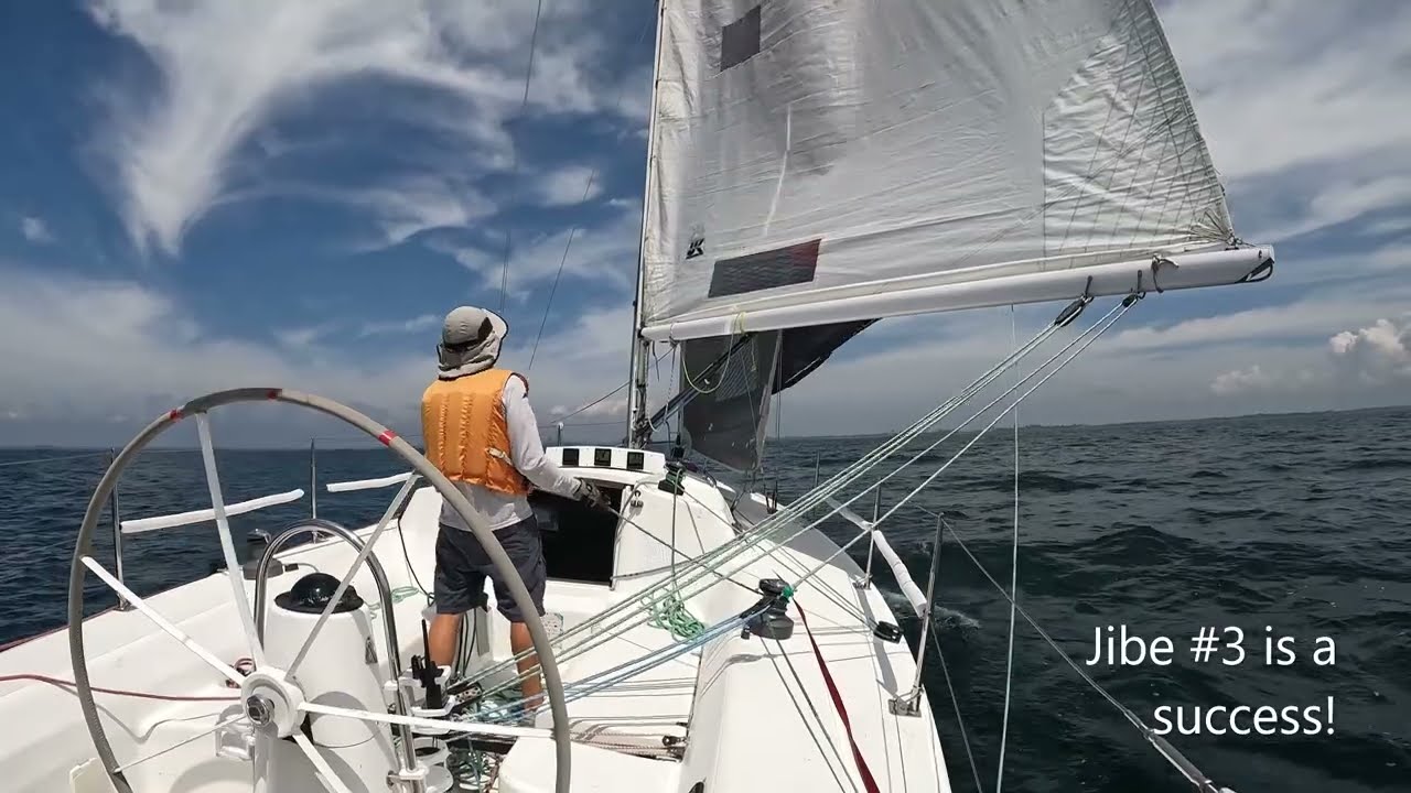 J 105 Singlehanded Spinnaker Handling