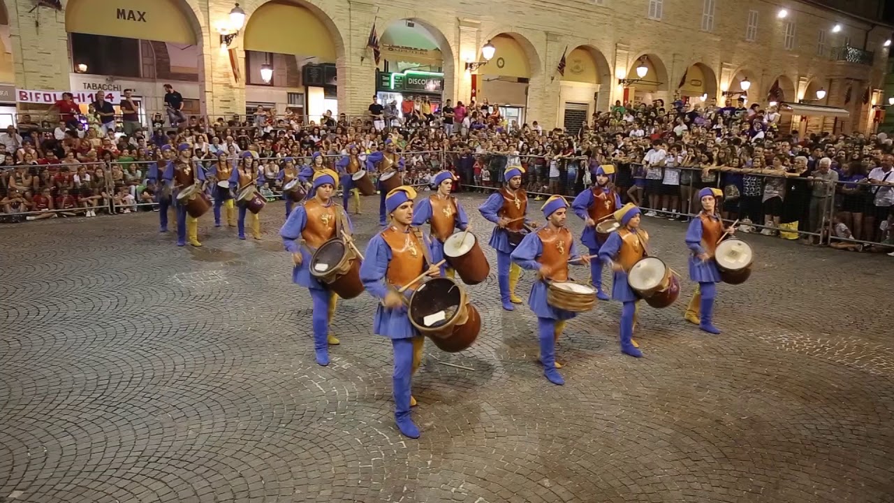 Contrada castello gallo d'oro 2018