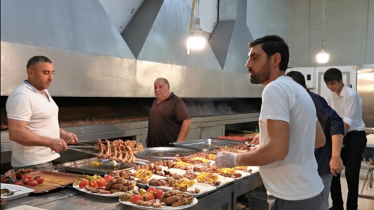 Məşhur kababçılar biryerdə