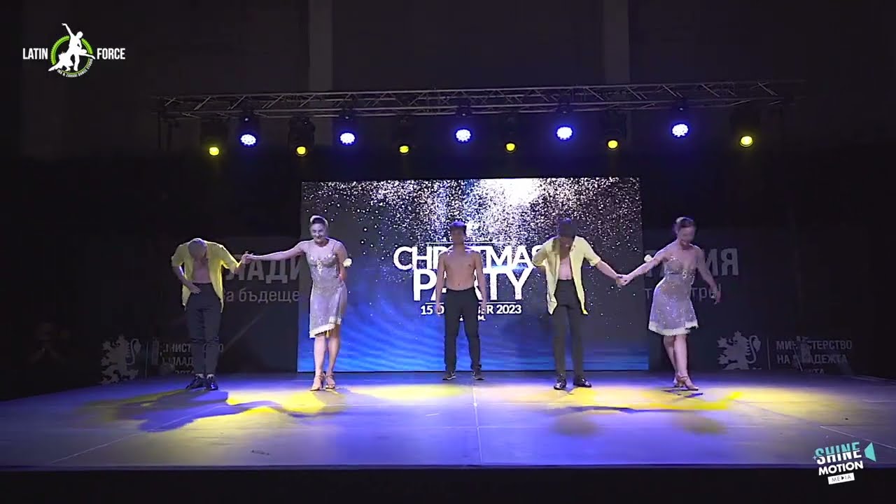 Salsa LA Show - Latin Force JR Team | Latin Force Christmas Party - 15.12.2023