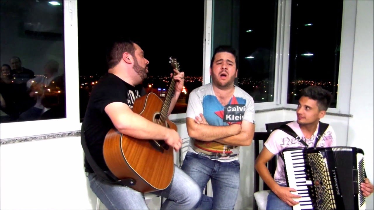 Júnior e Jovane no Churrasco - Tranque a Porta e me Beija