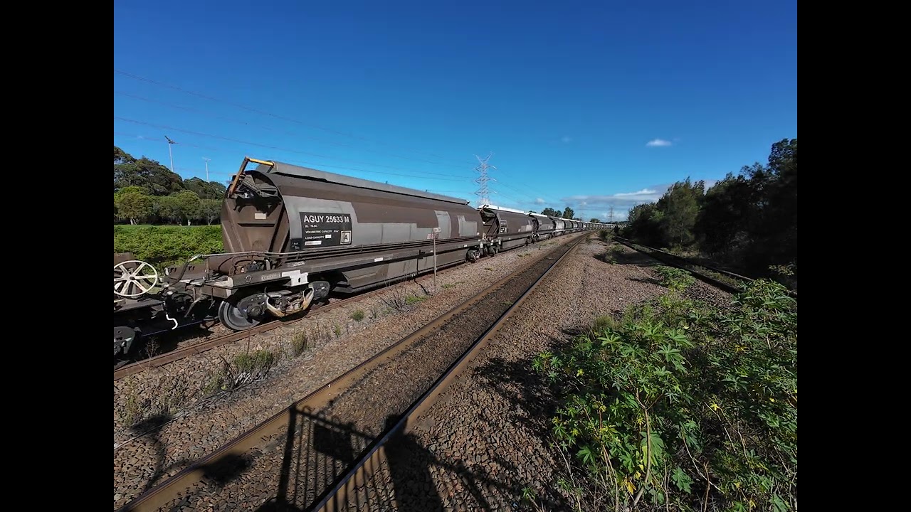 5456 (8 .39) at warabrook with 6001- cf4401 on 21- 1 -26  (class leader)