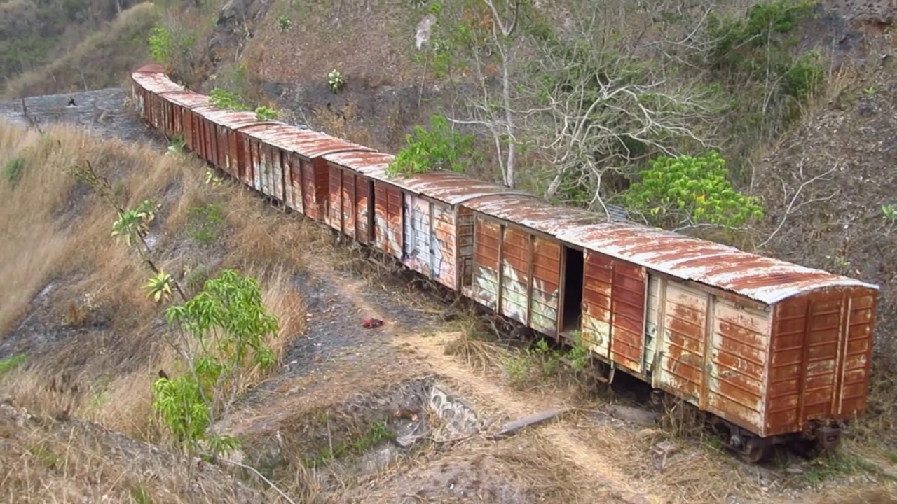 EL TREN DEL ENCANTO