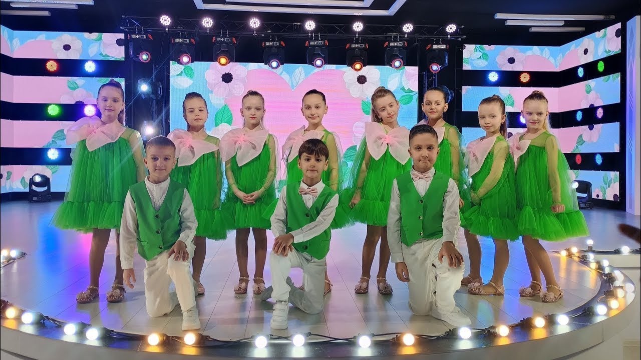 Acadele mix (Do-Re-Mi-SHOW) - Mama mea