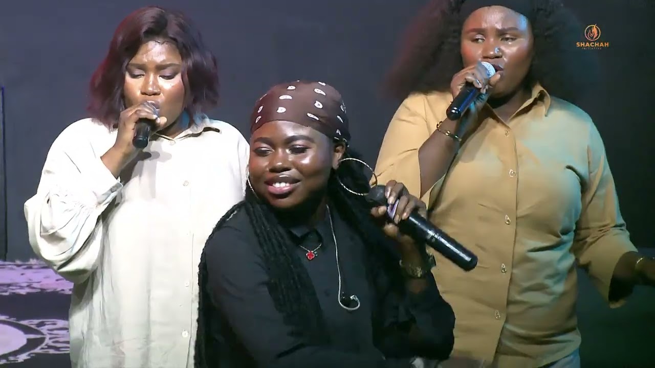 DORCAS MOORE BRINGS HEAVEN DOWN AT SHACHAH 4.0