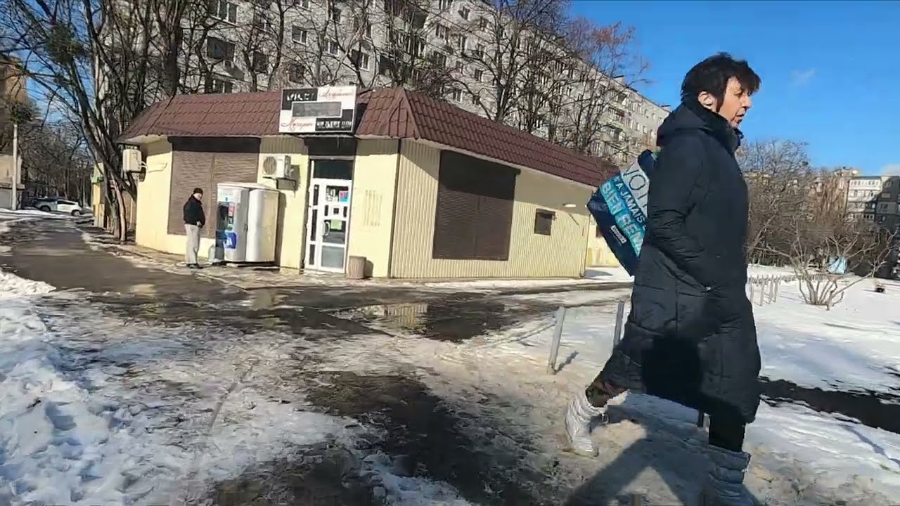 Основянский район Харькова. По лужам на веле