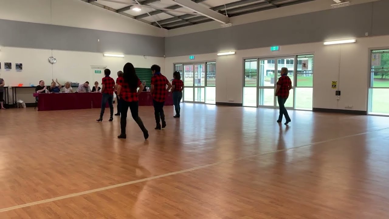 Bad Moon Rising - High Beginner Line Dancing - demo by Linda Whitbourn & her team of Be Happy Party.