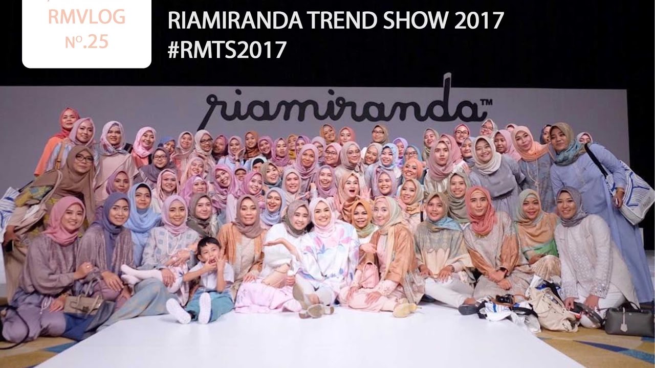 RMVLOG NO 25 riamiranda Trend Show 2017
