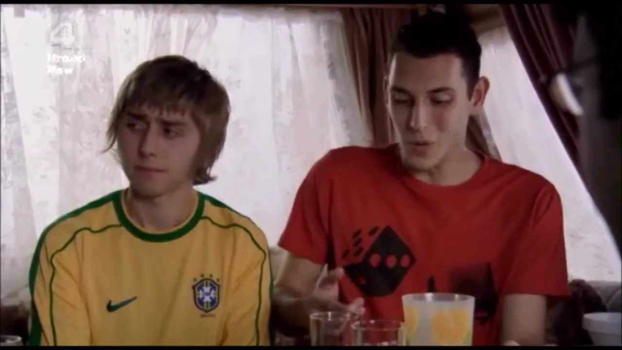 Inbetweeners Continuity Error - Ketchup, Neil?