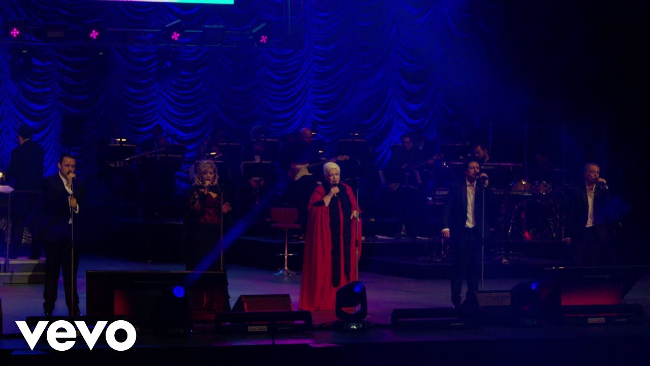 Mocedades - Medley Éxitos 70's (Sinfónico En Vivo)