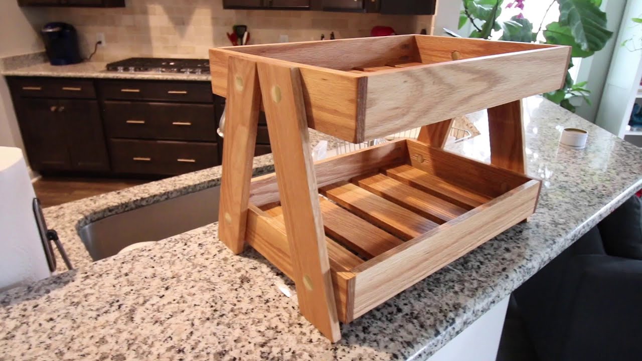 How to build a two-tiered wooden serving tray
