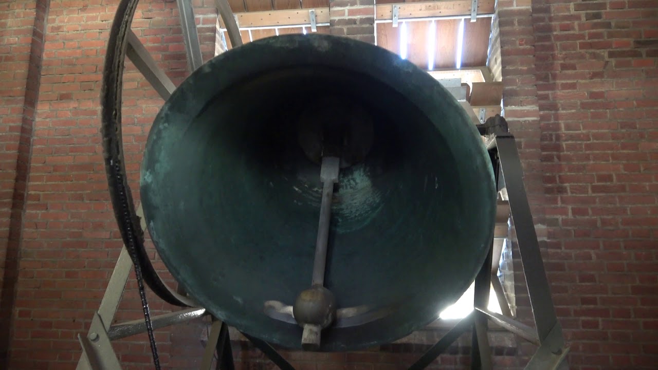 Venlo, H.Familiekerk Kerkklokken Solo's en Volgelui (Plenum)