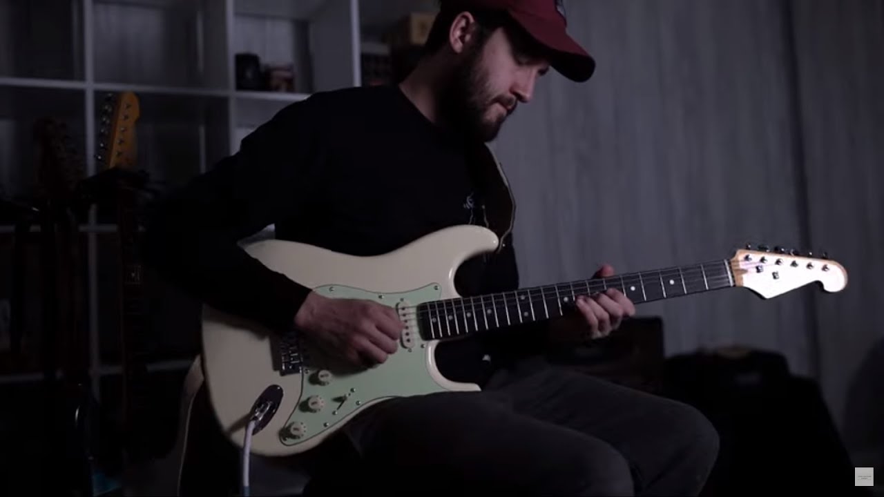 John Cordy plays a SX Guitars 'SST62+' Strat